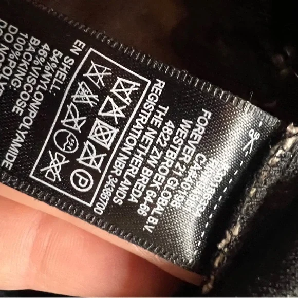 Forever 21 lace overlay pants SZ S - Picture 5 of 6